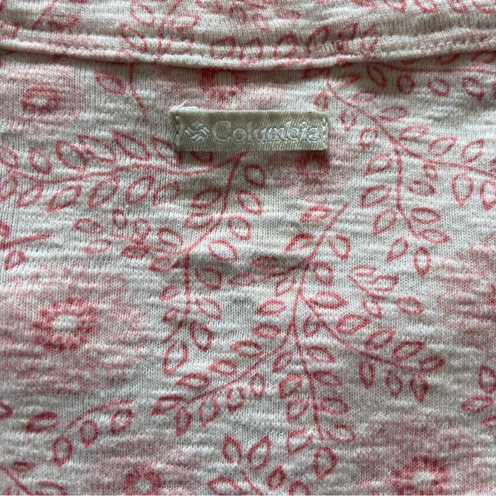 Columbia Sportswear Women’s V Neck Cotton Cap Sleeve Blouse Pink Floral Small - Picture 3 of 7